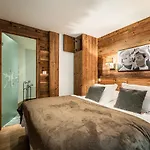 Moabi Le Praz - By Emerald Куршавель