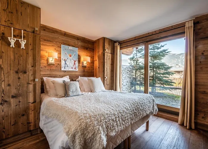 Moabi Le Praz - By Emerald *